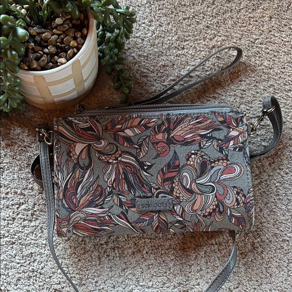 Sakroots Gray and Pink Women's Bag - Picture 3 of 10